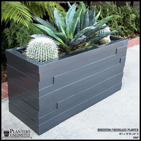 Outdoor Modern Fiberglass Planter Boxes, Rot-Free | Planters Unlimited ...