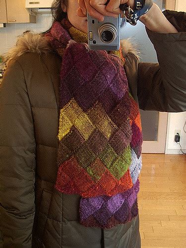 Ravelry: Entrelac Scarf pattern by Allison LoCicero