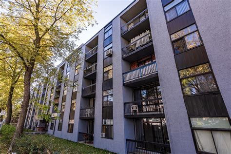 Montreal-North 2 bedroom apartments for Rent at Lacordaire | RentQuebecApartments.com