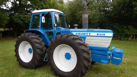 Classic Ford County tractor sells for record £94,500 - Farmers Weekly