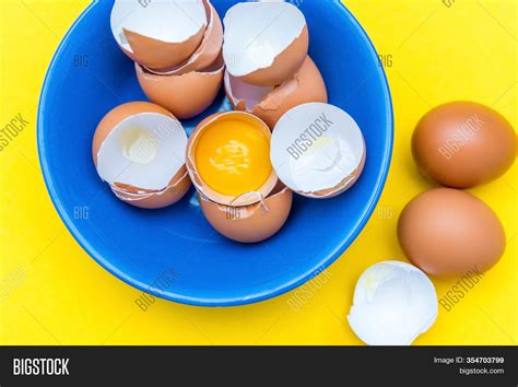 Raw Eggs, Yolk Shell Image & Photo (Free Trial) | Bigstock