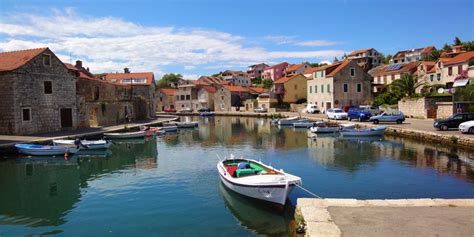 The Rather Famous Island of Hvar | Croatian Villas