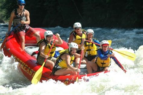 Whitewater Rafting Maine | Dead River Rafting | Rafting Maine