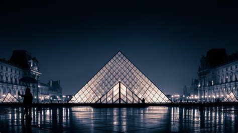 Louvre Pyramid | Architecture, Controversy, Facts, History