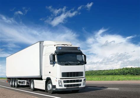 How To Hire A Lorry Transport in Malaysia - Movers and Lorry Services ...