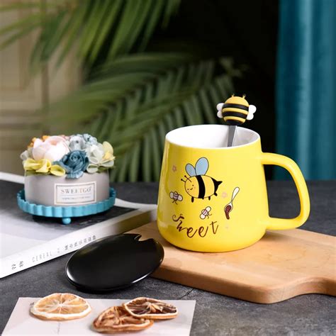 400ml Cartoon Creative Little Bee Ceramic Cup Coffee Mug With Spoon Lid ...