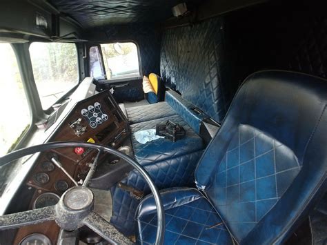 freightliner interior | Barn Finds