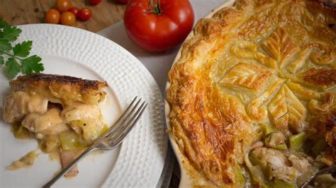 chicken leek and bacon pie | Bacon pie, Chicken recipes, Chicken