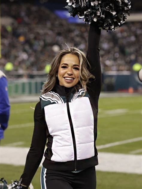 Philadelphia Eagles Cheerleaders Puffer Vest - Free Shipping