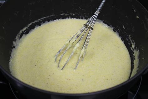 How to Make Grits | FaveSouthernRecipes.com