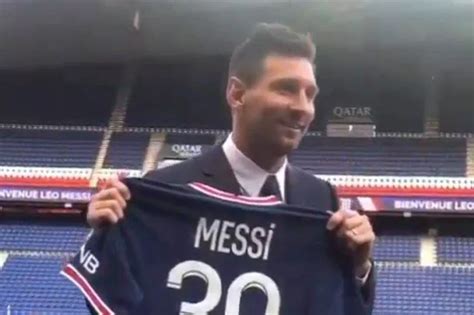 Lionel Messi's PSG shirt number confirmed after first…