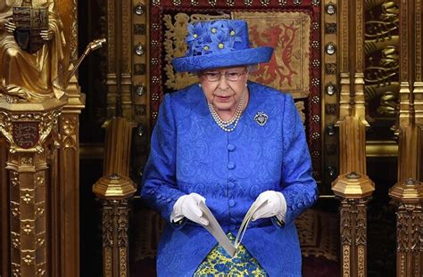 Queen Elizabeth’s Speech Reflects Theresa May’s Diminished Power | World Report | US News