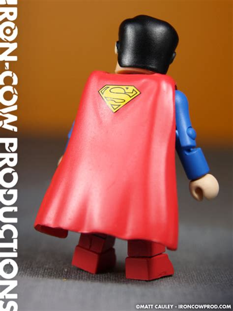 Iron-Cow Productions » DC Minimates Wave 1: Superman