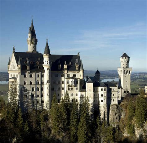 Europe's most famous castles and palaces