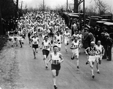 The Boston Marathon: History - Resmi f