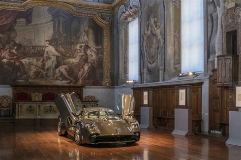 Pagani Utopia Images [HD]: Pagani Utopia Interior & Exterior Photo ...