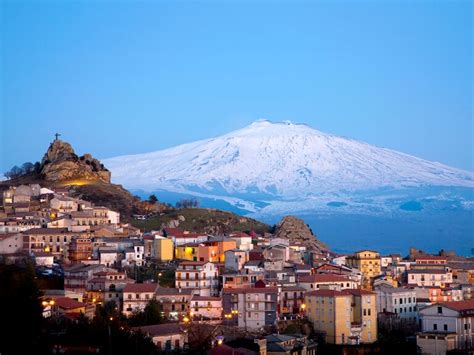 A Sicily Honeymoon for a Romantic Mediterranean Escape