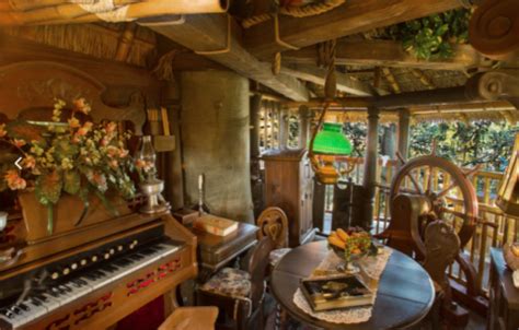 The Swiss Family Robinson Treehouse | Celebrations Press