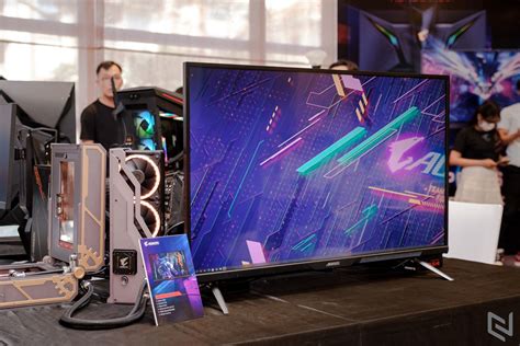 Gigabyte Aorus FV43U with 43.4" 4K Resolution and 144Hz Showcased ...