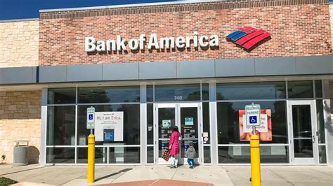 Bank of America Near Me: Find Branches & ATMs Close By – Forbes Advisor