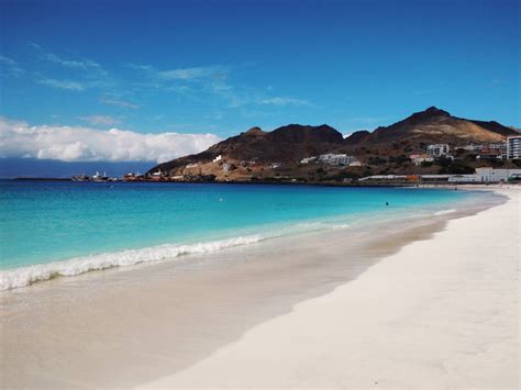 The underrated city beach in Mindelo, Cabo Verde : travel