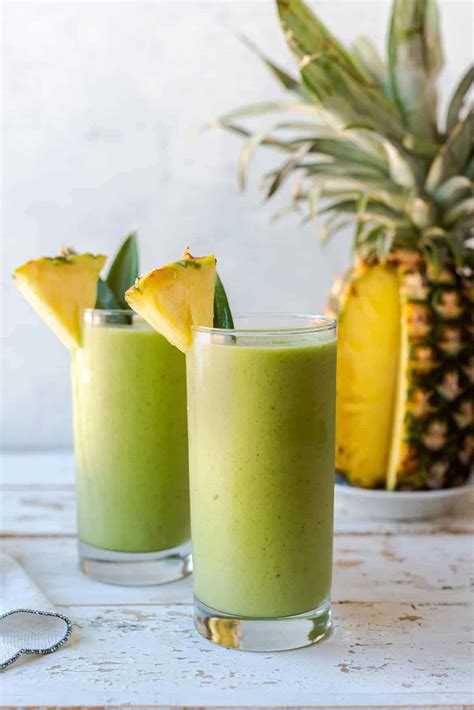 Piña Colada Green Smoothie | Kitchen Confidante