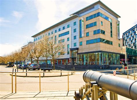 Holiday Inn Express Leeds City Centre - Armouries - Hotels in Leeds ...