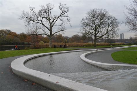 Diana, Princess of Wales Memorial Fountain for the public Hyde Park ...