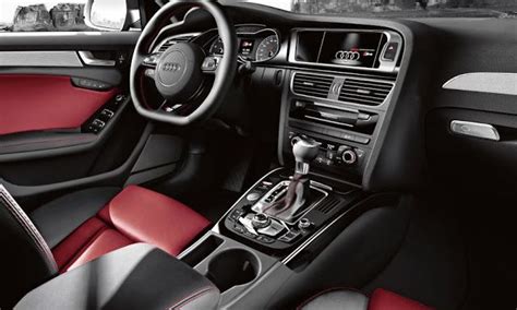 2018 Audi RS4 Interior