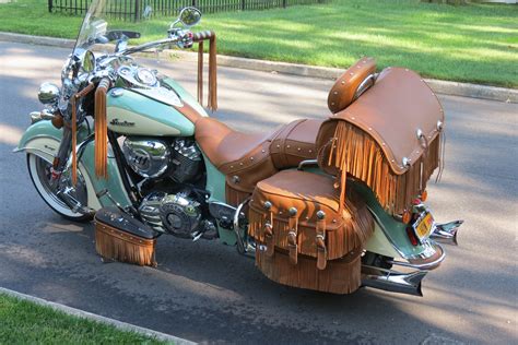 Size of Vintage Saddlebags | Indian Motorcycle Forum