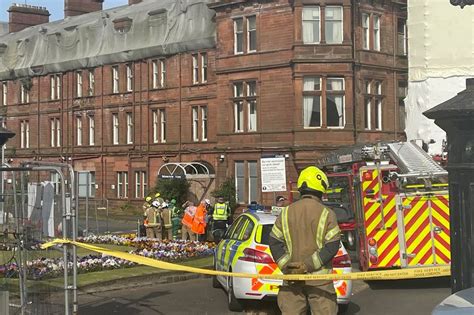 Ayr Station Hotel fire: 'Urgent action needed,' say politicians following blaze - Daily Record