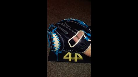 44 Pro Signature Series Catchers Mitt Review - YouTube