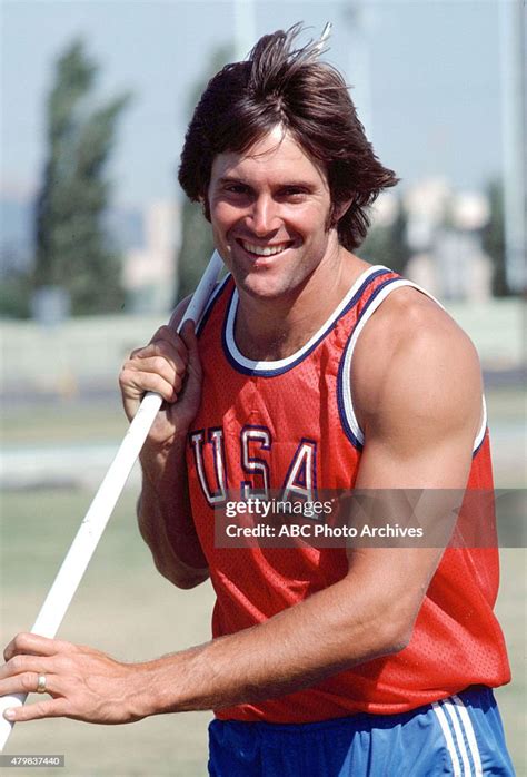 OLYMPICS, MONTREAL 1976 - Bruce Jenner trains for the decathlon for... News Photo - Getty Images