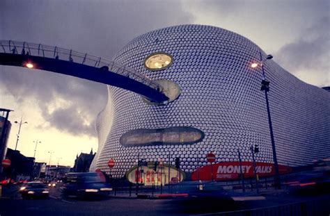 Free Stock photo of Street Scene Along Bullring Shopping Center | Amazing buildings, Street ...