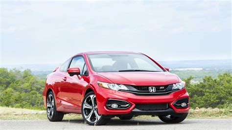 2015 Honda Civic Si Coupe Review http://www.autoevolution.com/reviews ...