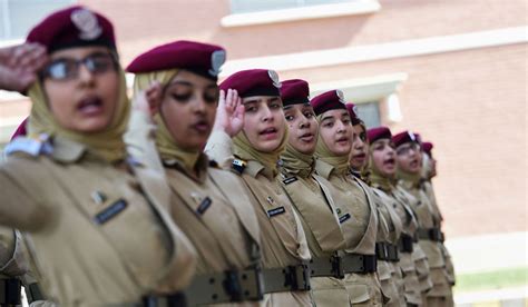 In patriarchal Pakistan, these girls aim for top army posts