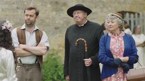 Father Brown season 9 episode 9 cast: ‘The Enigma of Antigonish’ in ...