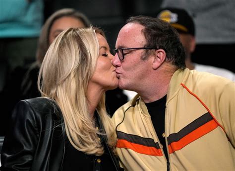 Lakers Owner Jeanie Buss and Actor/Comedian Jay Mohr Are Engaged - LAmag