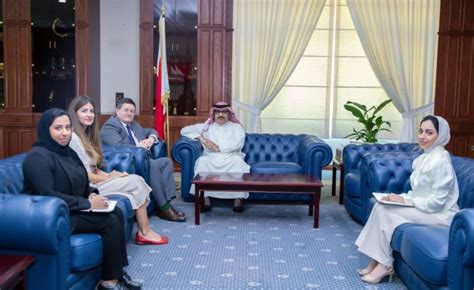 Education Minister receives UK Ambassador