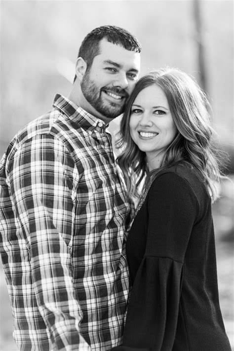 Alex & Garrett | Engaged! | lyndseypaigephotography.com