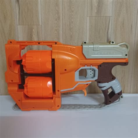 NERF Zombie Strike Flip Fury, Hobbies & Toys, Toys & Games on Carousell