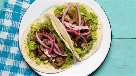 Taco recipes to try on National Taco Day | CNN