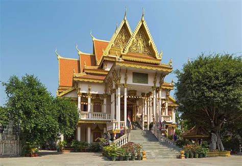 7 Temples in Phnom Penh