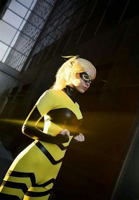 Miraculous - Queen Bee Cosplay | Super hero costumes, Cosplay costumes ...