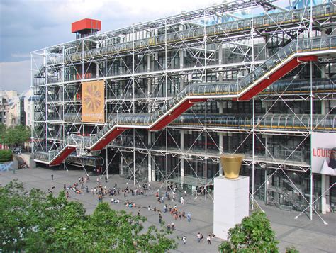 Richard Rogers, One of the Leading Architects of the British High-Tech Movement | ArchDaily