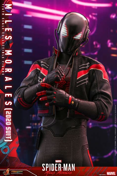 Spider-Man Miles Morales 2020 Suit Comes to Life With Hot Toys