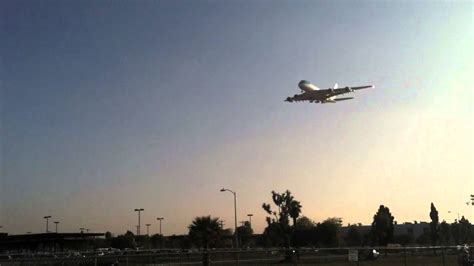 A380 landing at LAX - YouTube