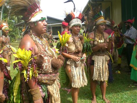 Pin by Duncan Gabi on Divine Word University Madang Cultural Show 2017 | Hair styles, Dreadlocks ...