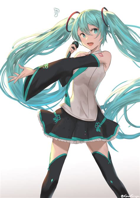 Miku singing a song : r/hatsune