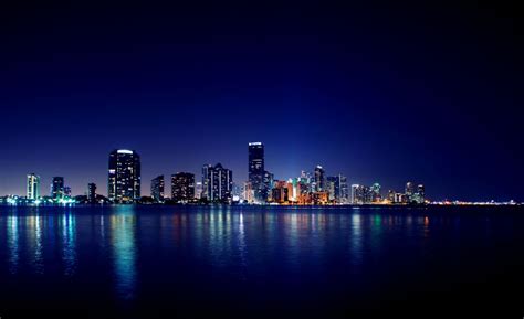 Skyline Miami City At Night Hd Wallpaper | High Definitions Wallpapers